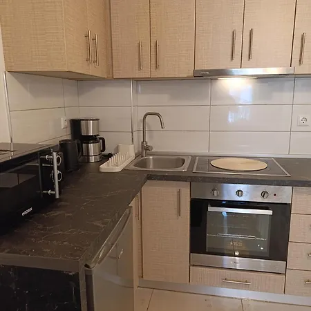 Molly - Prime Downtown Hub - Metro Right There - Walk To Helexpο & & Vibes *